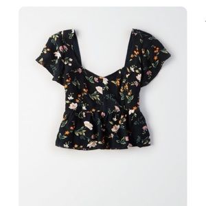 AE cropped ruffle sleeve blouse